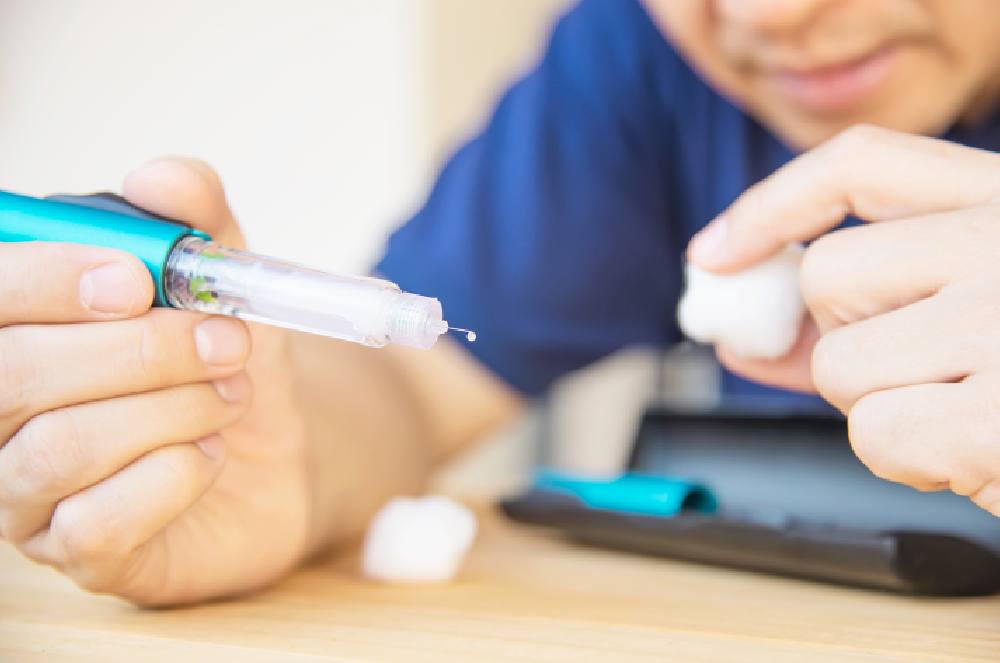 Anvisa identifica insumos irregulares e risco de contaminação em canetas para obesidade manipuladas