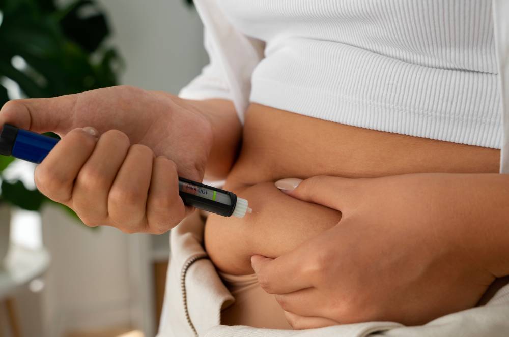 Retatrutida: o que é a substância e por que não é autorizada pela Anvisa?