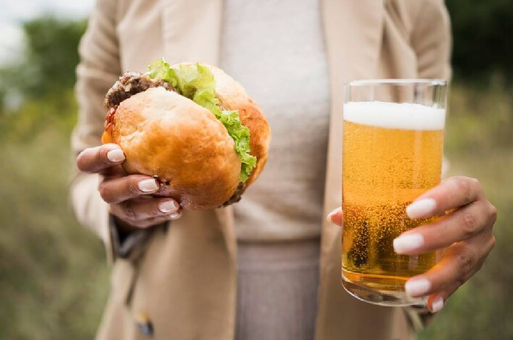 Como tomar cerveja no fim de semana e não engordar