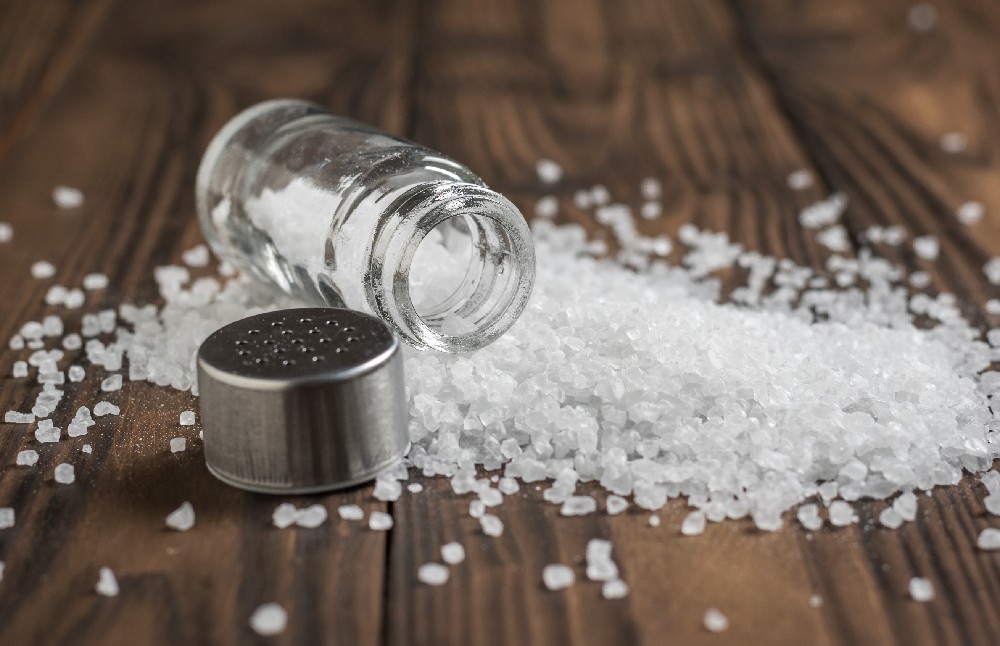 Excesso de sal pode causar doenças cardiovasculares